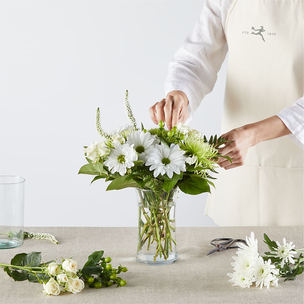 Irish Garden - A Florist Original – Magic Sun Flowers, Los Angeles CA