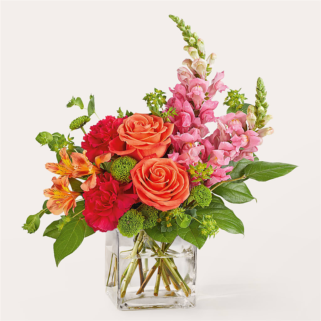 Cosmopolitan Bouquet – Magic Sun Flowers, Los Angeles CA