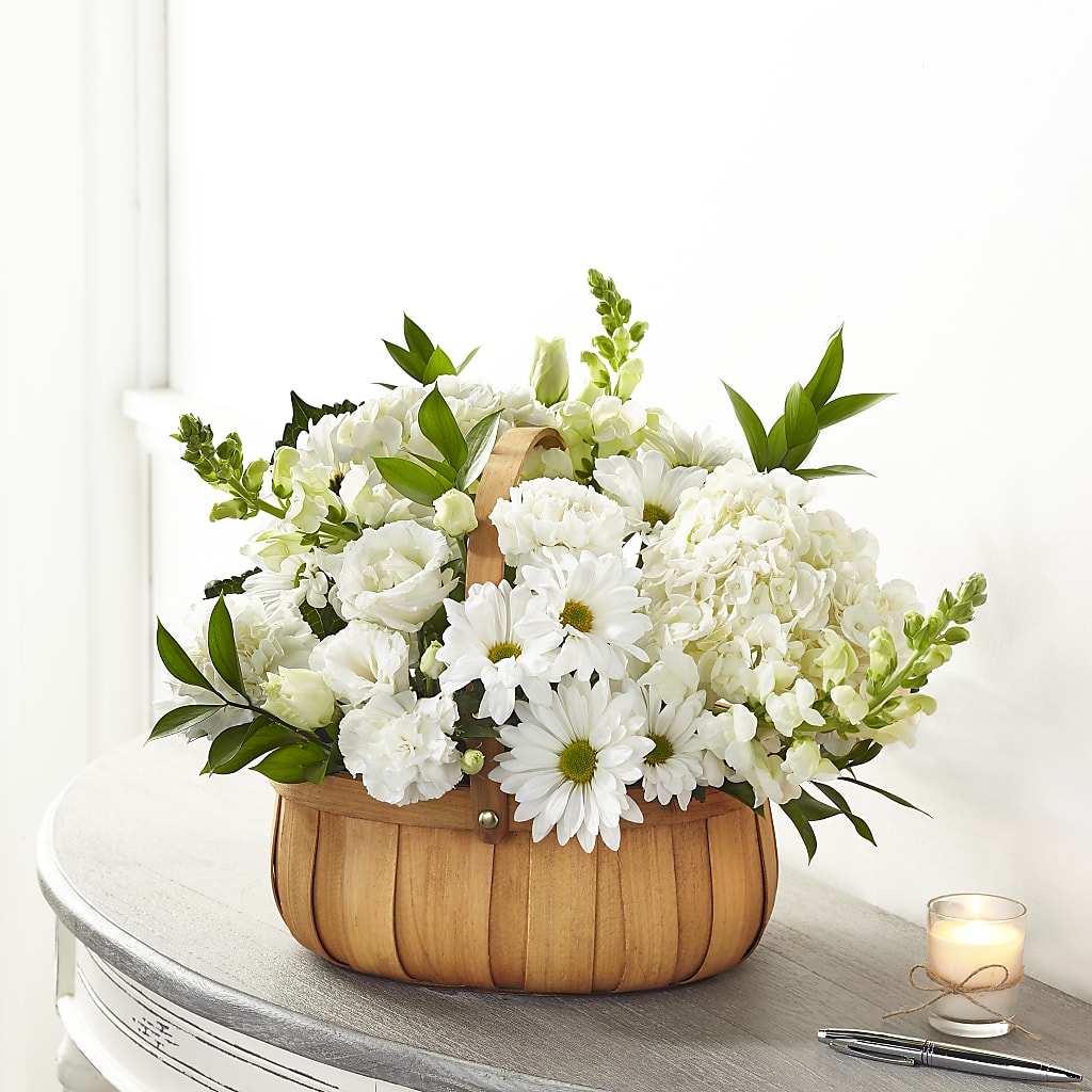 Pure Ivory Basket – Magic Sun Flowers, Los Angeles CA