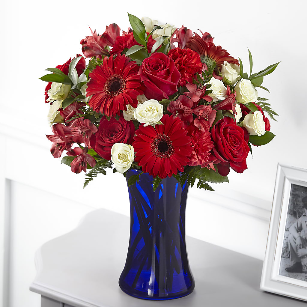 Hearts Embrace Bouquet – Magic Sun Flowers, Los Angeles CA