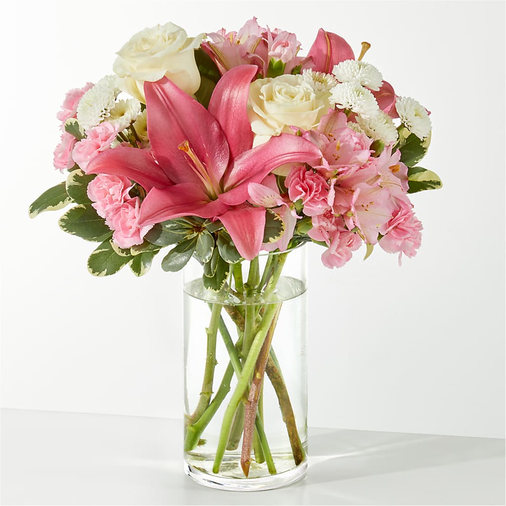 Piece of Cake Bouquet – Magic Sun Flowers, Los Angeles CA
