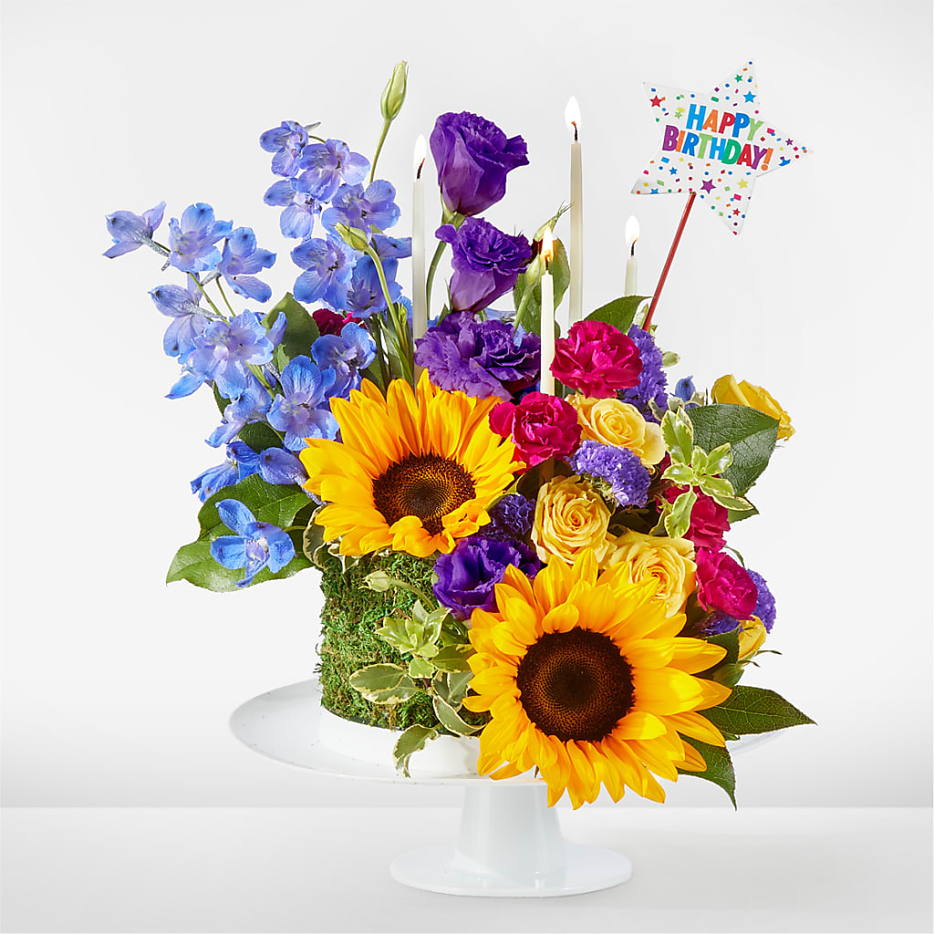 Star of the Day Floral Cake – Magic Sun Flowers, Los Angeles CA