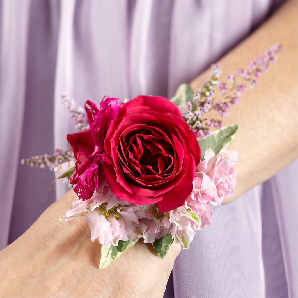 Rose Charm Corsage – Magic Sun Flowers, Los Angeles CA