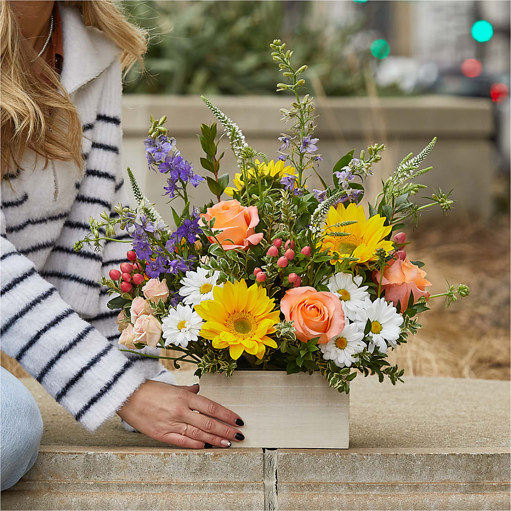 The Good Life Bouquet –  Magic Sun Flowers, Los Angeles CA