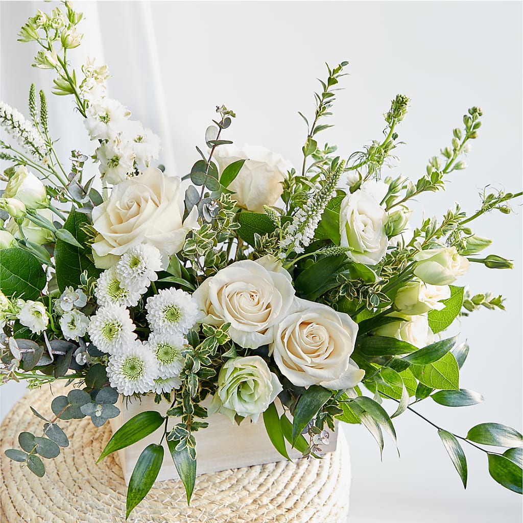 Cashmere Bouquet –  Magic Sun Flowers, Los Angeles CA