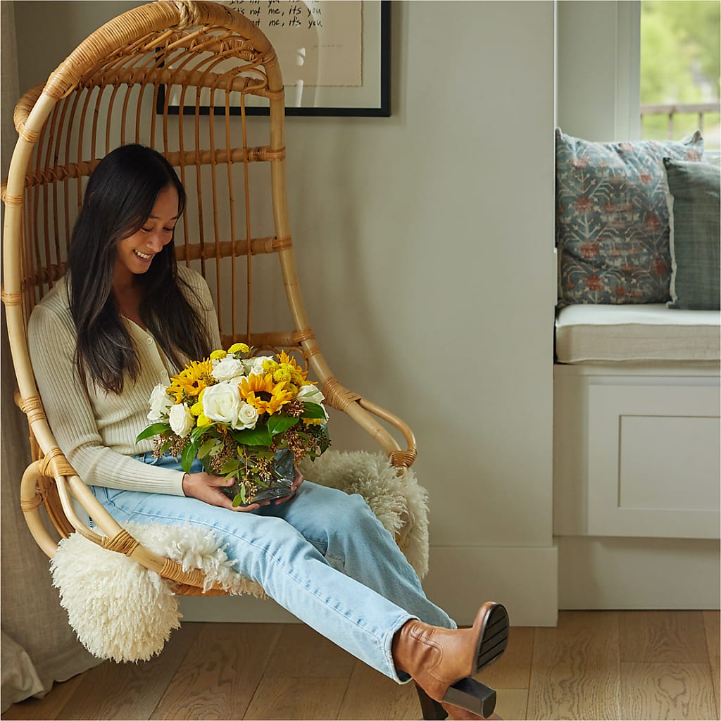 Luminous Morning Bouquet –  Magic Sun Flowers, Los Angeles CA