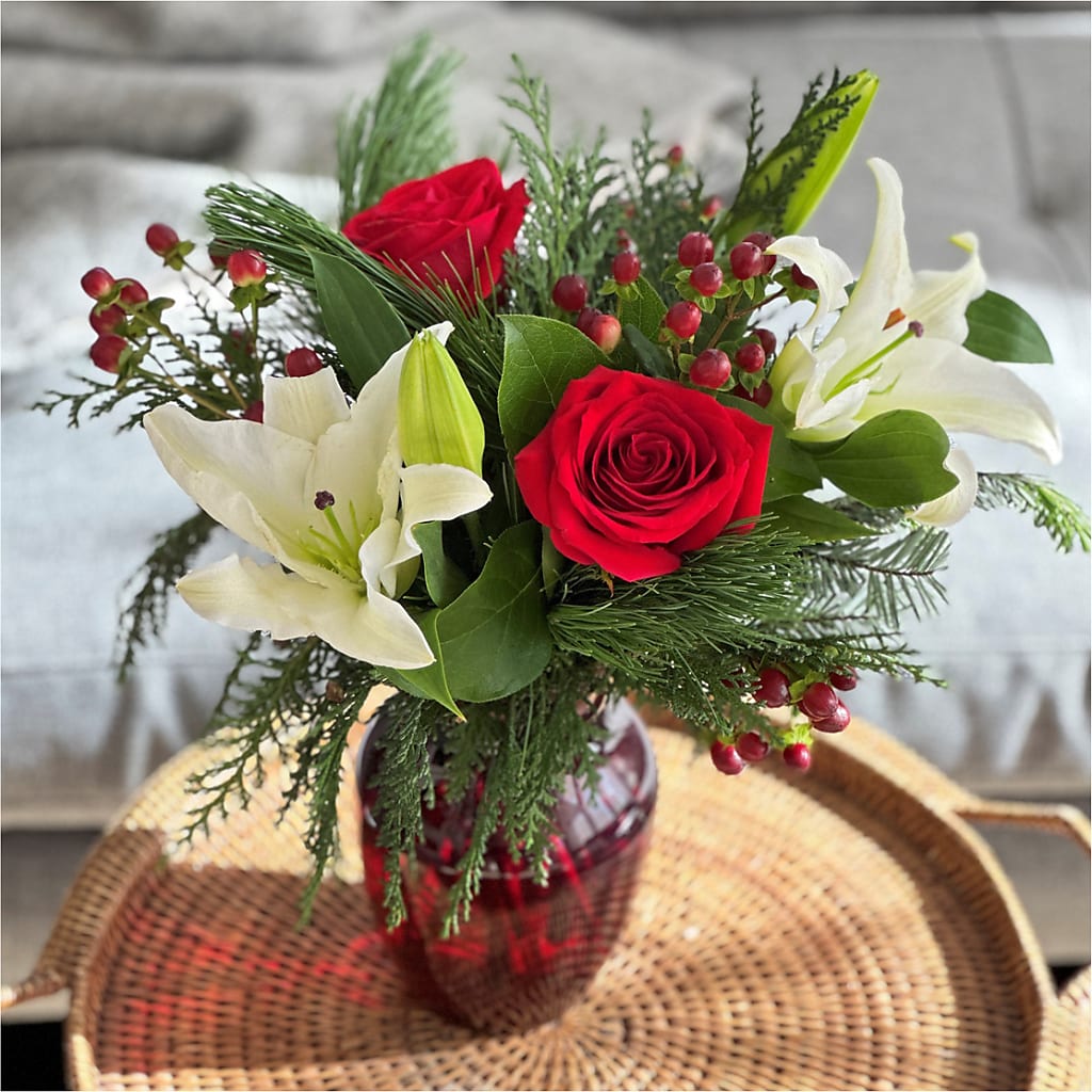 Evergreen Delight Bouquet –  Magic Sun Flowers, Los Angeles CA