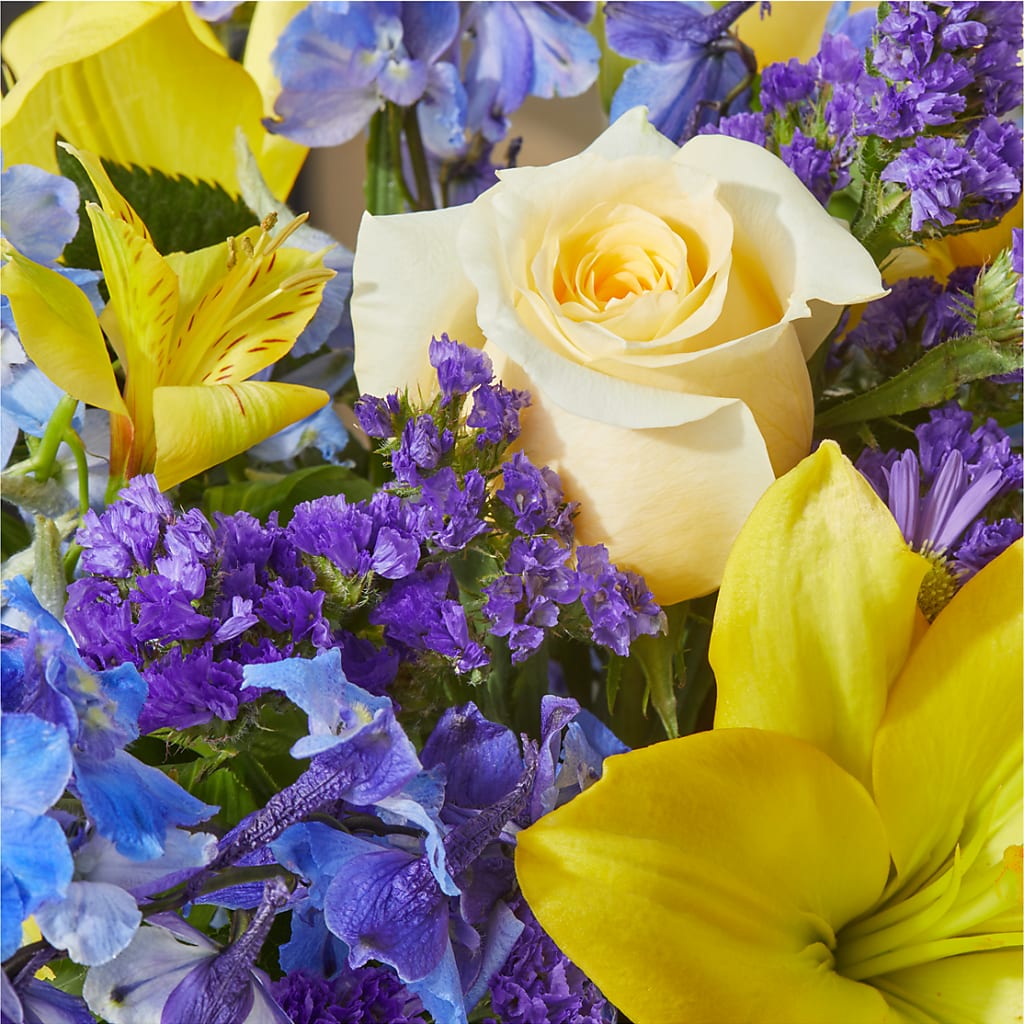 Limoncello Bouquet –  Magic Sun Flowers, Los Angeles CA