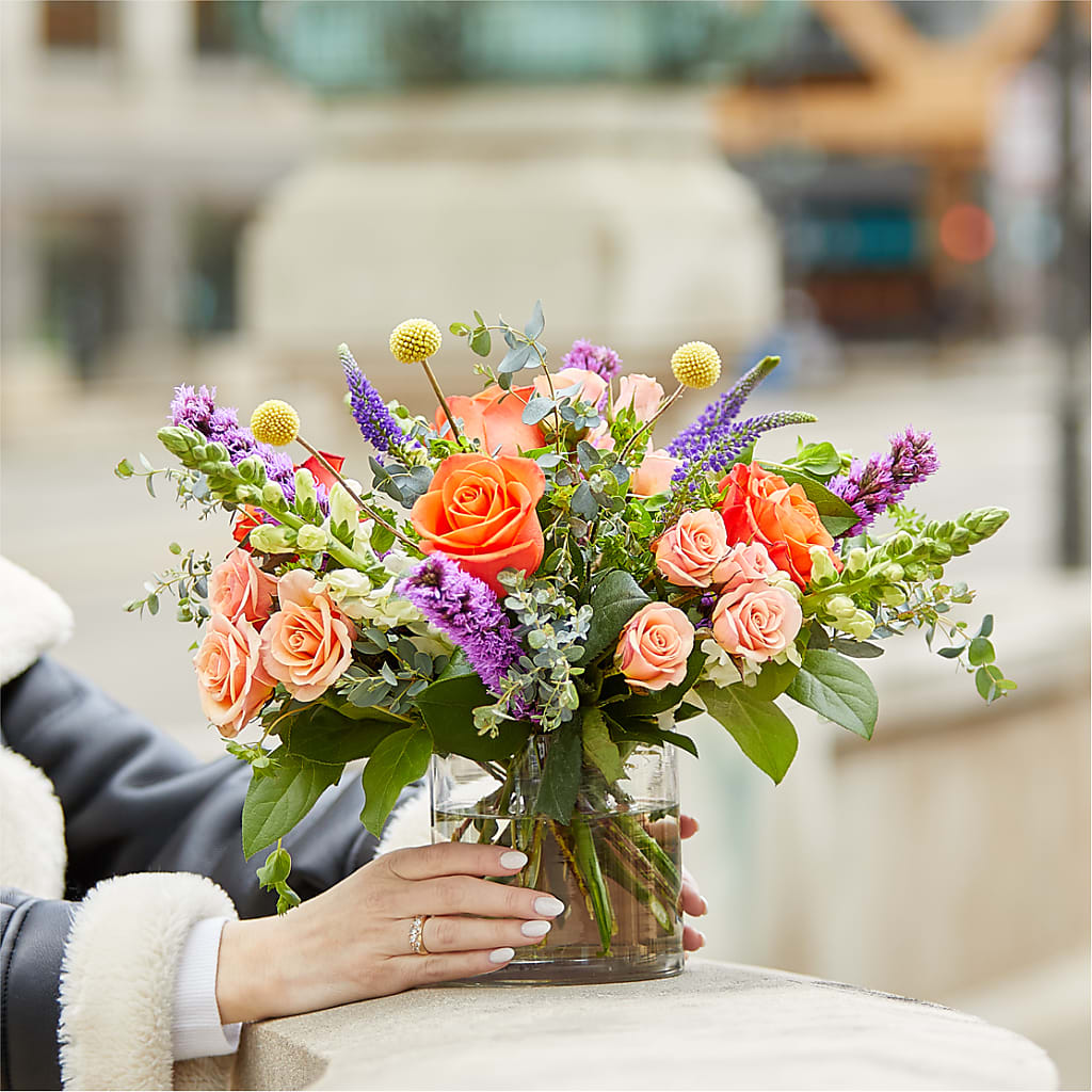 The Standout Bouquet –  Magic Sun Flowers, Los Angeles CA