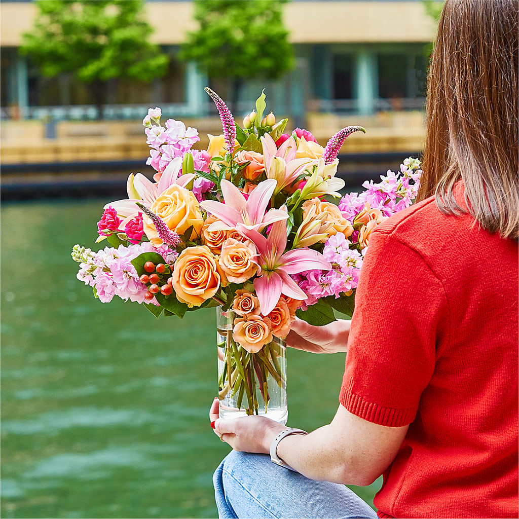 Bisous Bouquet –  Magic Sun Flowers, Los Angeles CA