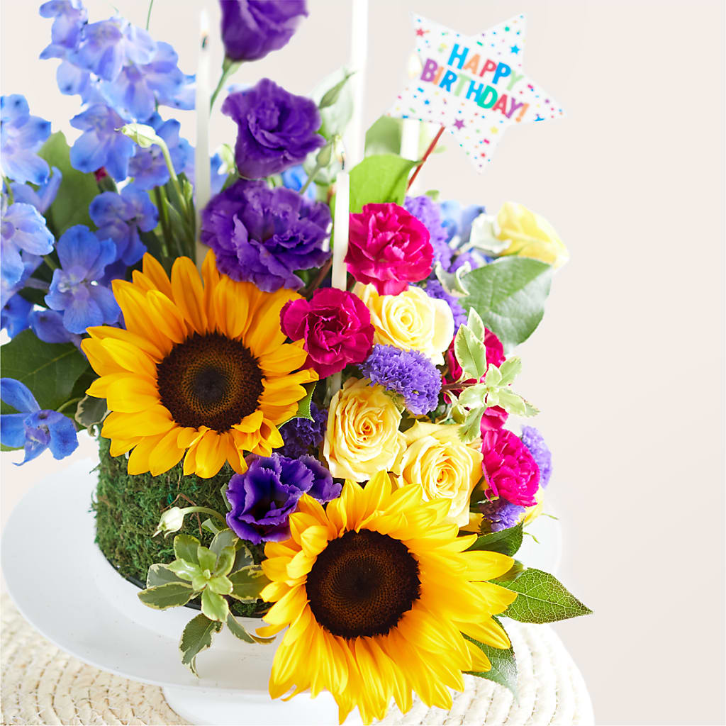 Star of the Day Floral Cake –  Magic Sun Flowers, Los Angeles CA